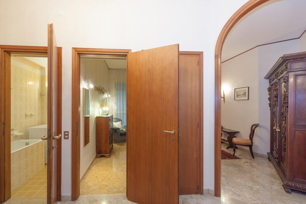 Casa Di Gioia Appartement Verona Kamer foto