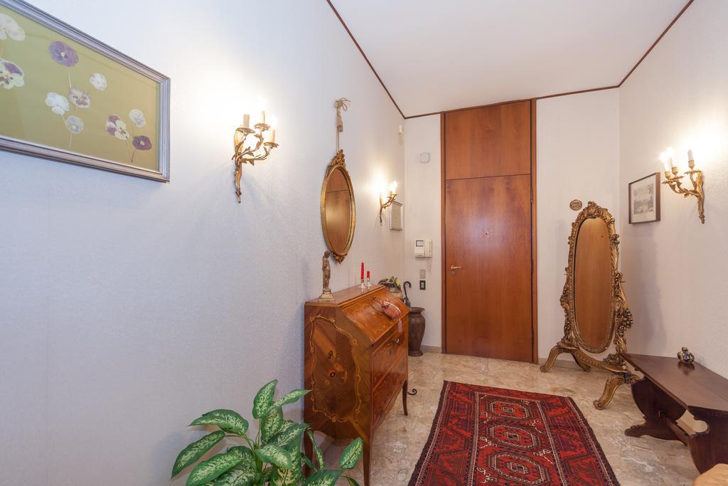 Casa Di Gioia Appartement Verona Kamer foto