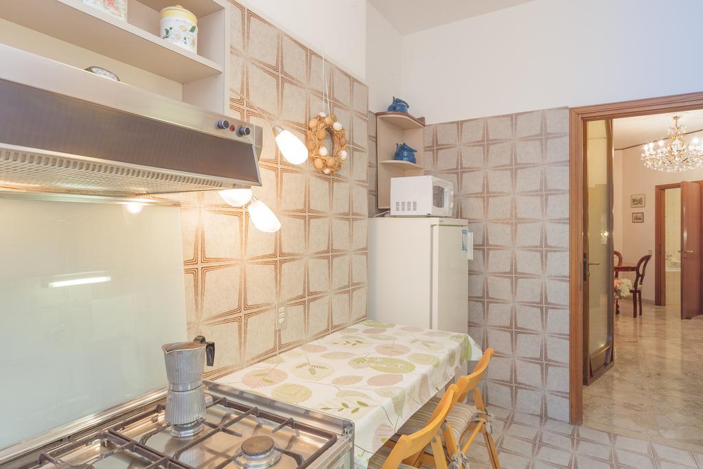 Casa Di Gioia Appartement Verona Kamer foto